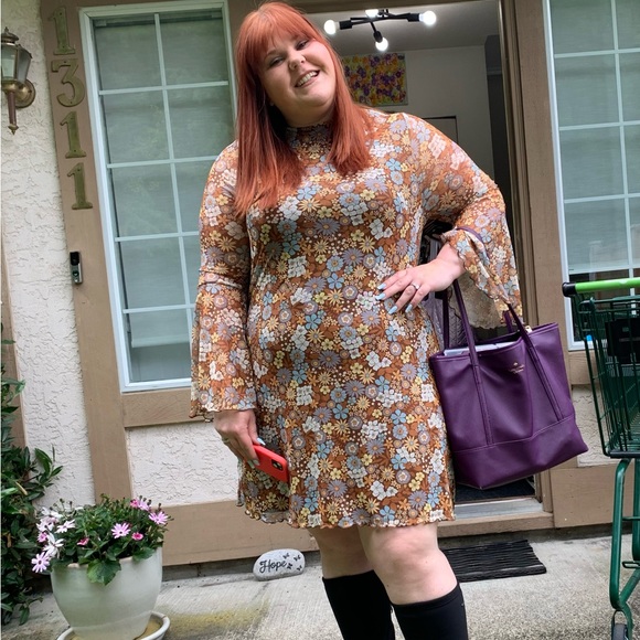 Meet your Posher, Jess - Picture 4 of 4